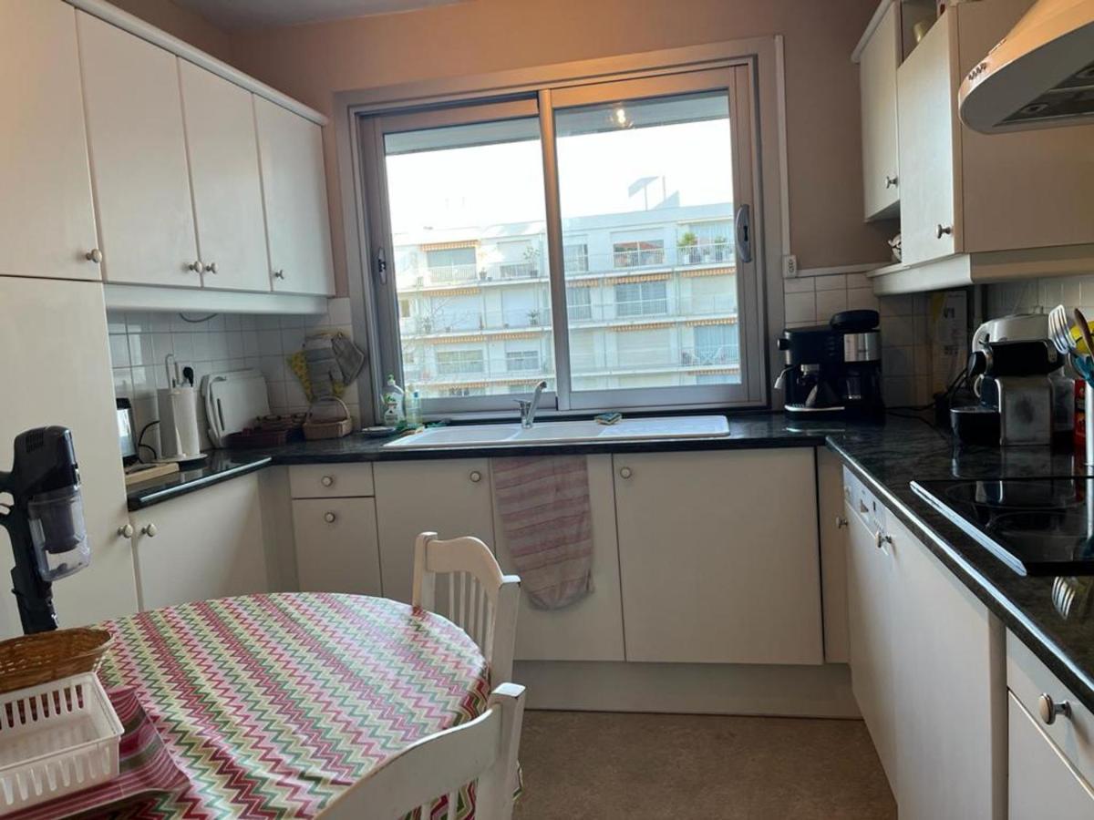 Appartement T4 Avec Parking, Balcon Et Proche Commerces A Biarritz - Fr-1-239-921 Exterior photo